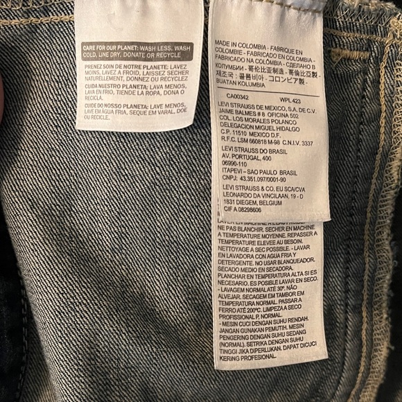 Levi's Blue Denim Vest - Picture 9 of 9